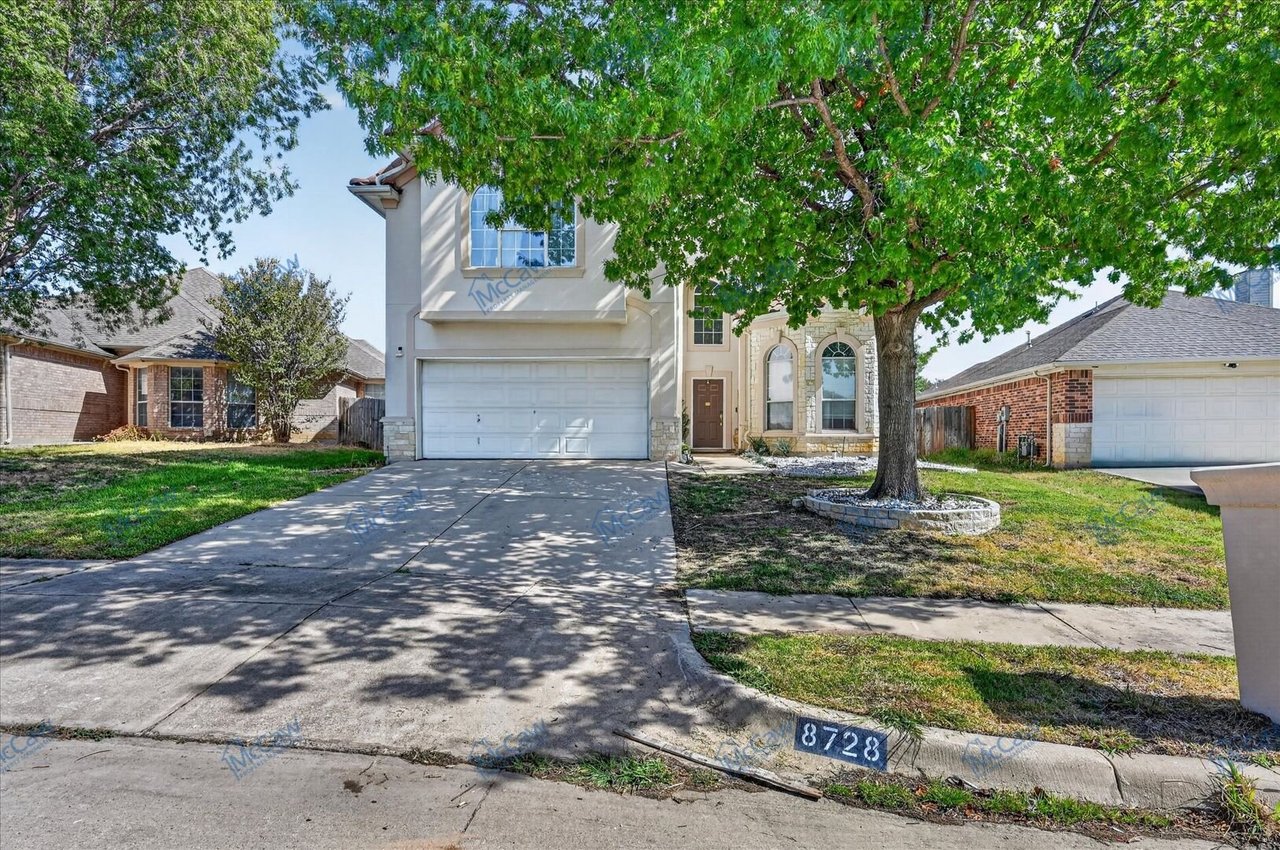 8728 Lariat Cir. Fort Worth, TX 76244