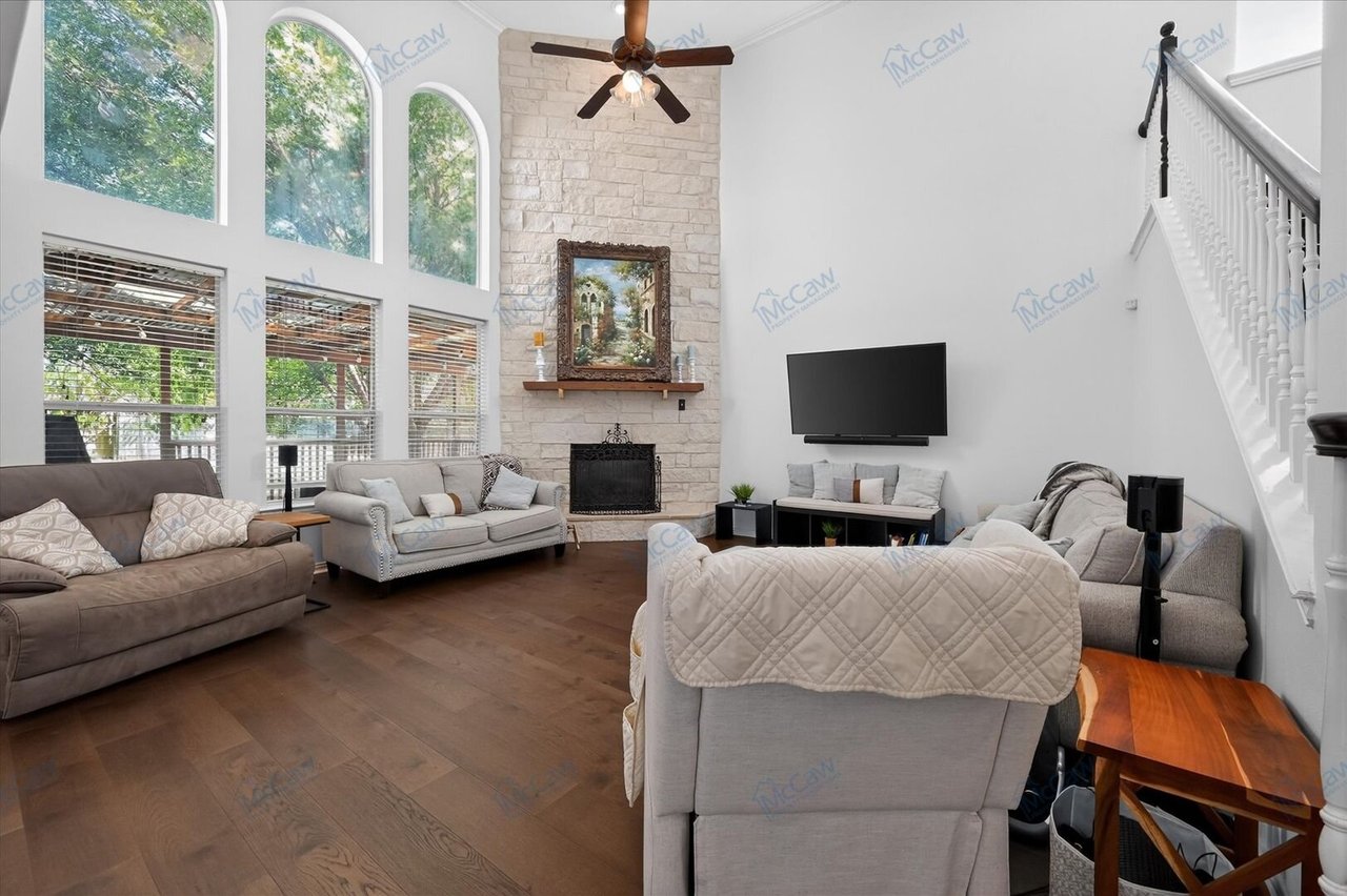8728 Lariat Cir. Fort Worth, TX 76244