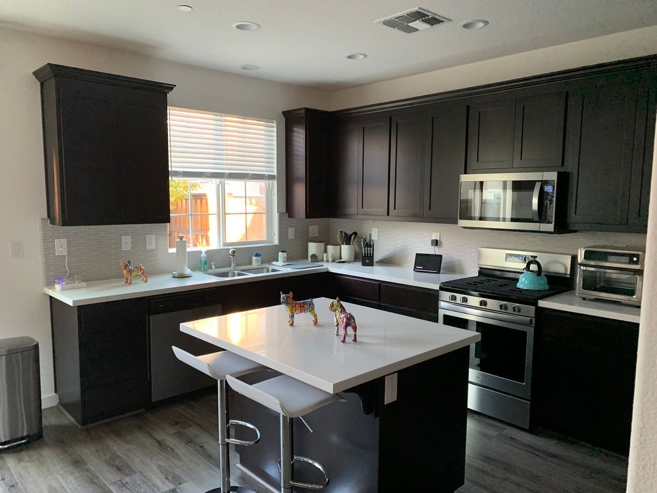 1033 Oakbriar Circle Roseville, CA 95747