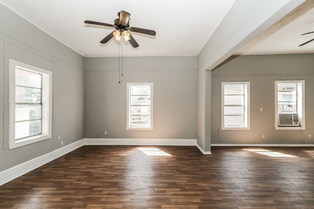 4610 Schroeder Rd  - Unit 1 Houston, TX 77011