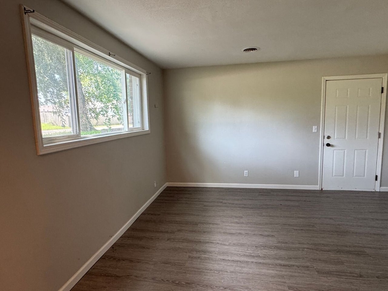 3240 Heatherton Drive - 3240 Heatherton Drive #2 Davenport, IA 52804