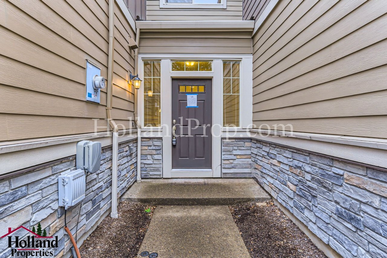 7849 NE Caitlin St Hillsboro, OR 97006