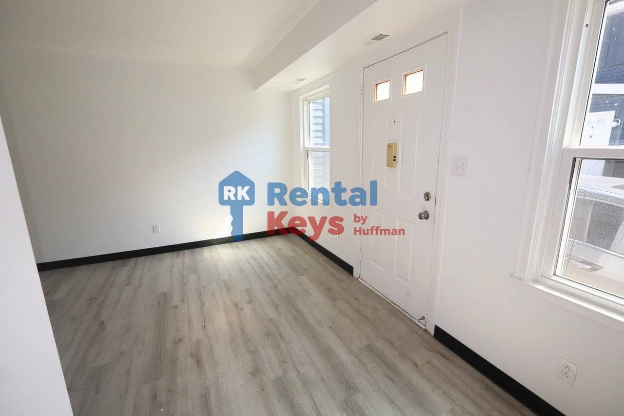 2016 West Maryland Street Unit H Evansville, IN 47712