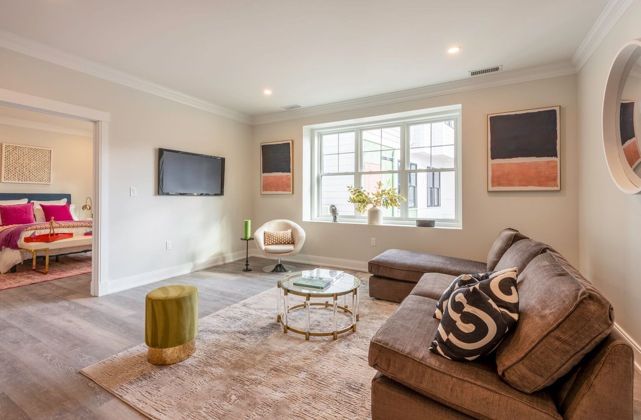 61 County St 111 Dover, MA 02030