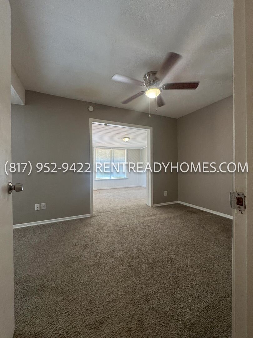 104 Twining Dr - Unit B Denison, TX 75020