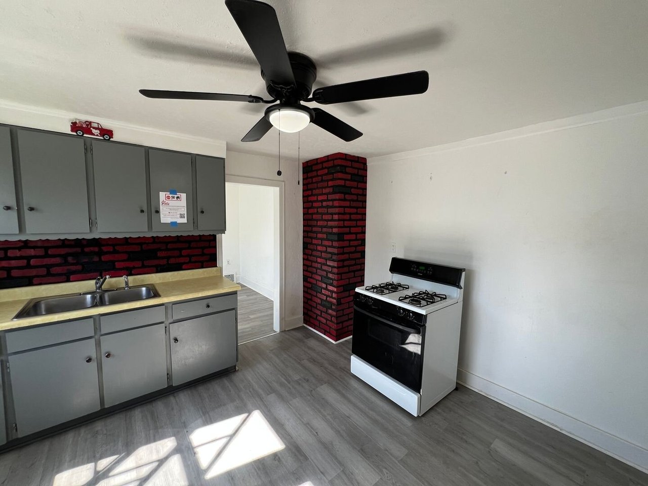 19210 Firwood Road - Firwood Rd 19210 - Unit 2