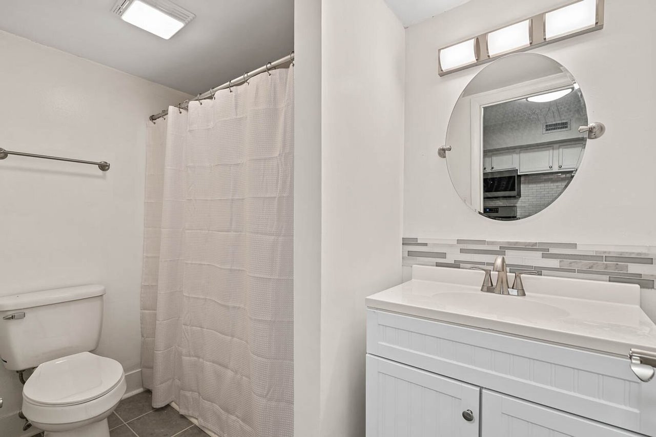 604 E. Iredell Avenue  -  Unit 5 Mooresville, NC 28115