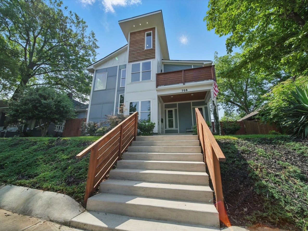 708 Cross Trail Drive Charlotte, NC 28204