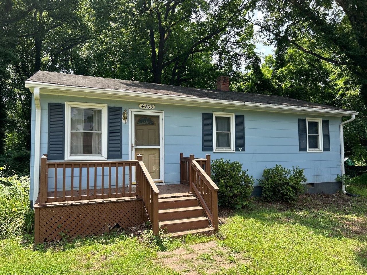 4403 Edgemore Road Greensboro, NC 27455