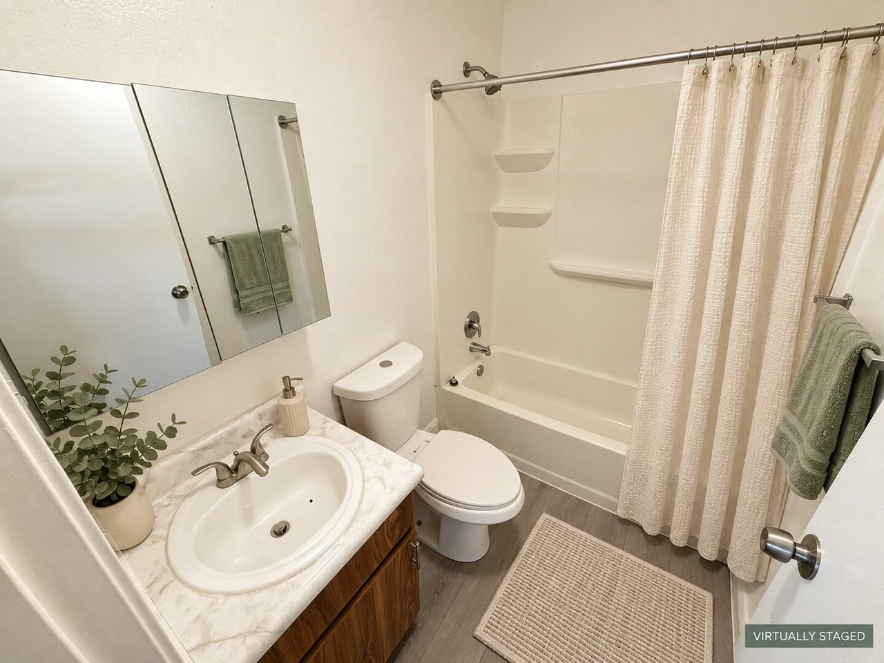 225 E Foster Ave. Unit 2 Henderson, NV 89011-4265