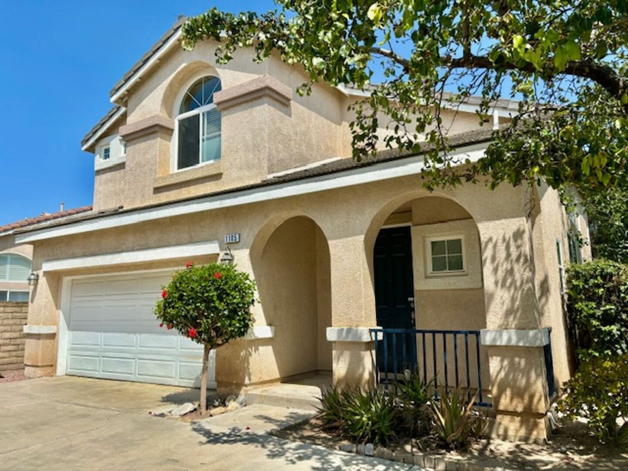 1105 Corte Las Holas Oxnard, CA 93030