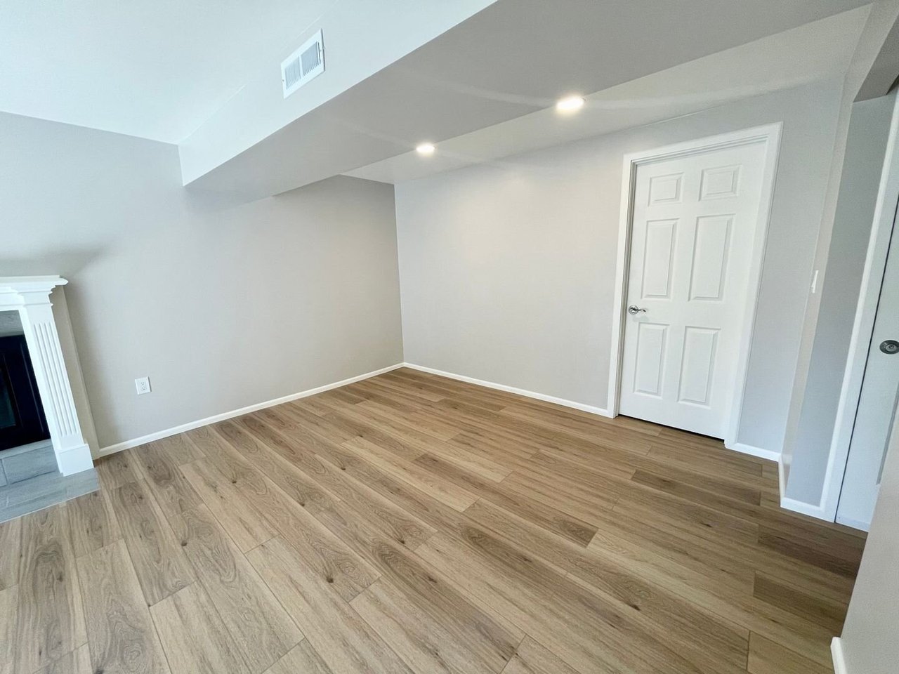 18926 65th PL. W - (Lower) (LO) Lynnwood, WA 98036
