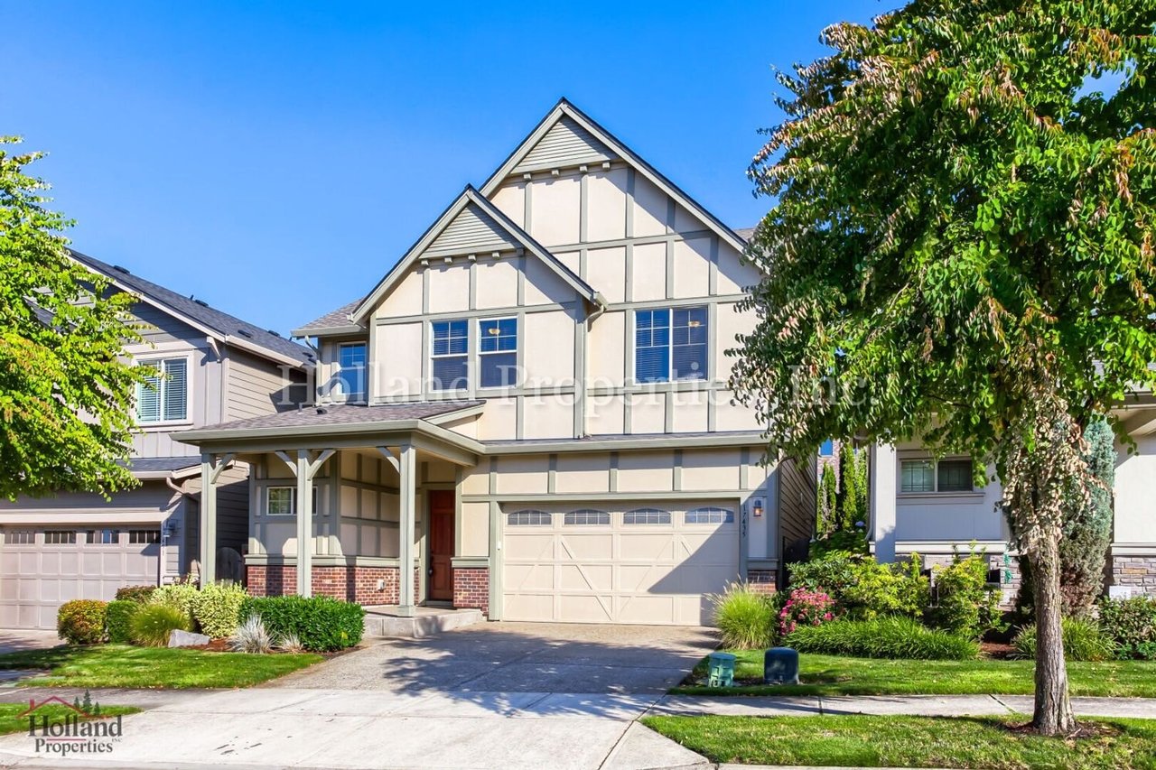 17435 SW Forest Hollow St Beaverton, OR 97007