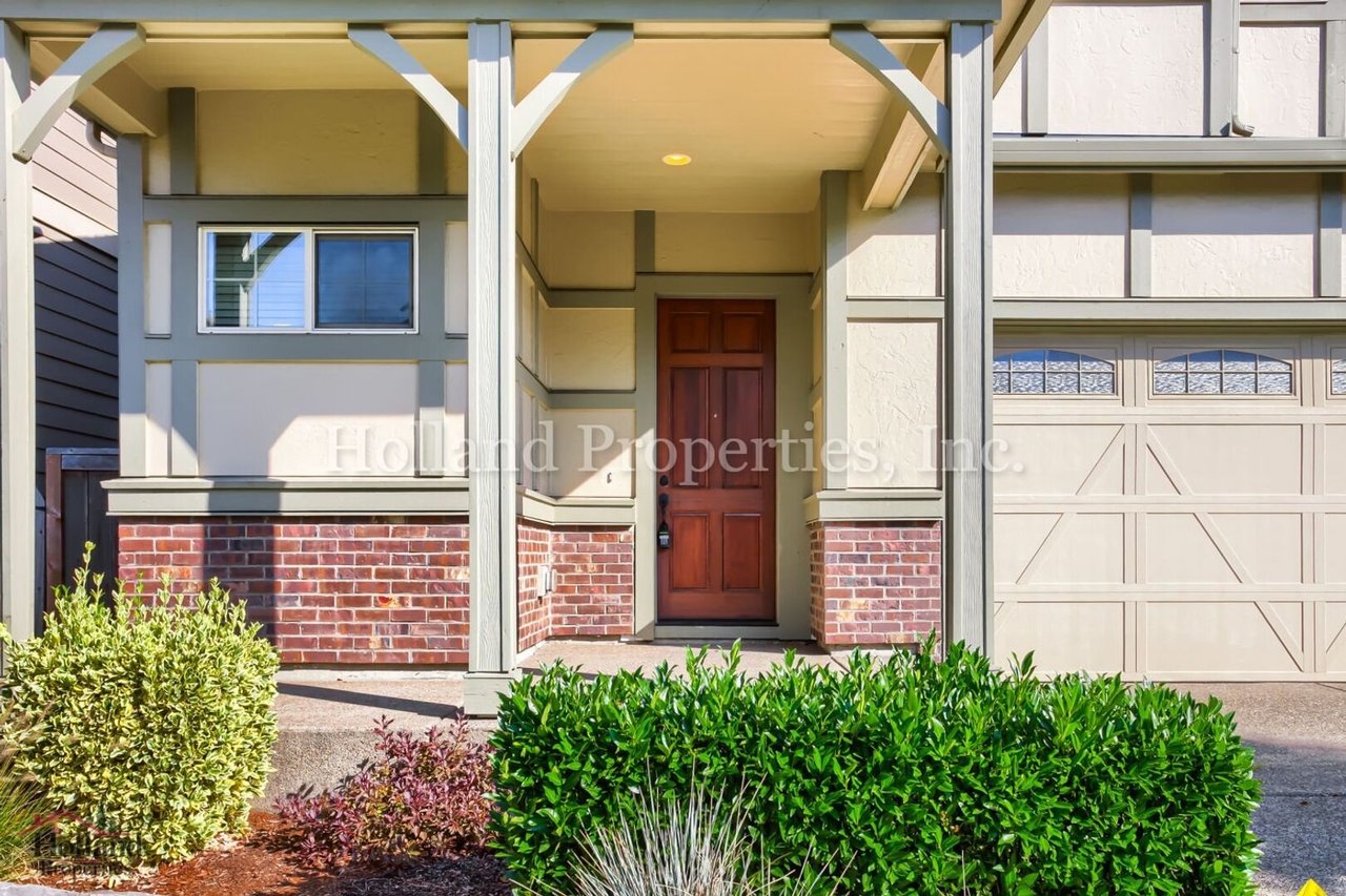 17435 SW Forest Hollow St Beaverton, OR 97007