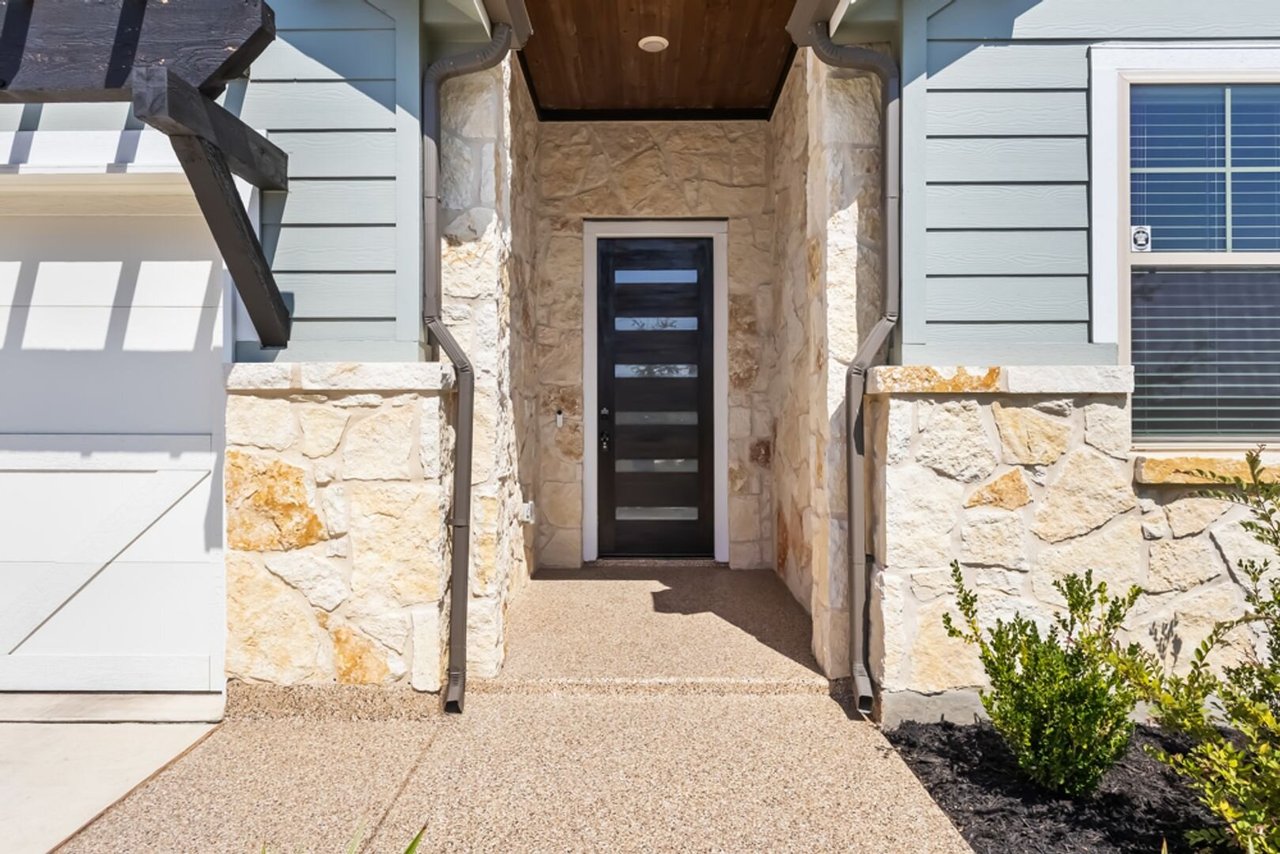 12231 Moon Pool Schertz, TX 78154