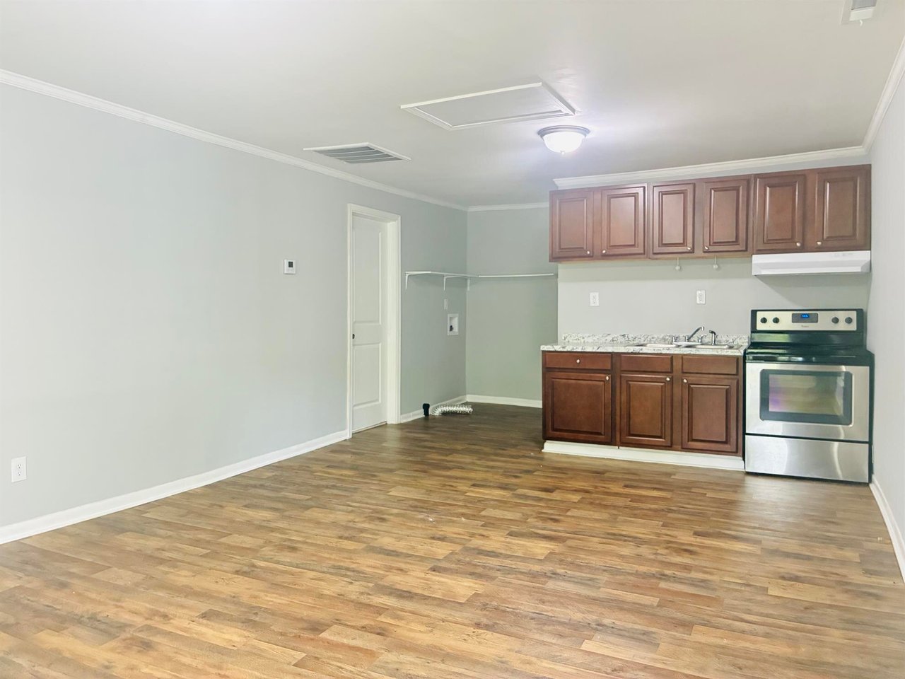 409 Orange St.