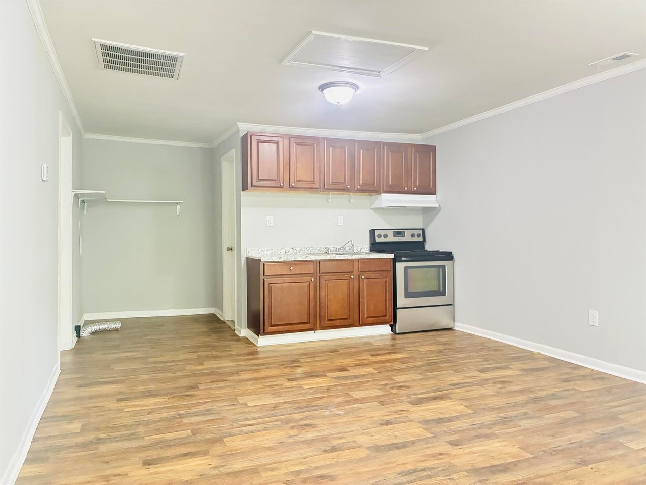 409 Orange St.