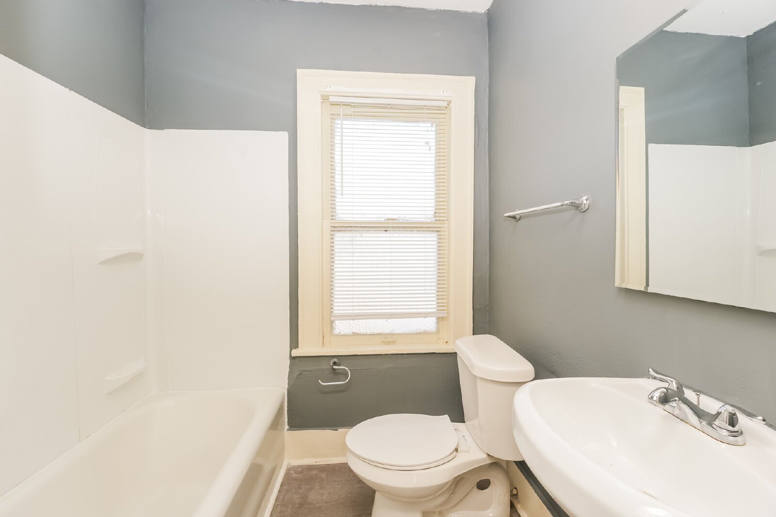 2174 West 103rd Street, Cleveland, OH, 44102, US photo 10