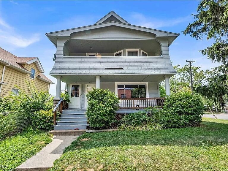 3292 W 105th St, Cleveland, OH, 44111, US