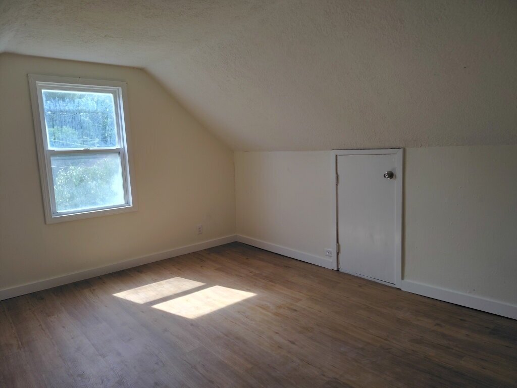 265 Plymouth Rd, Eastlake, OH, 44095, US photo 9