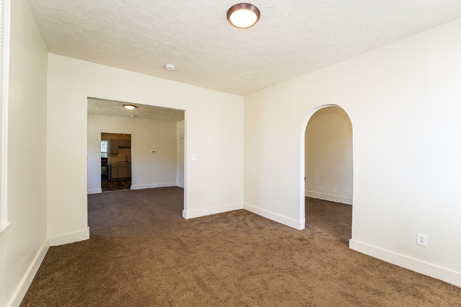 3460 Erin Ave, Cleveland, OH, 44113, US photo 3