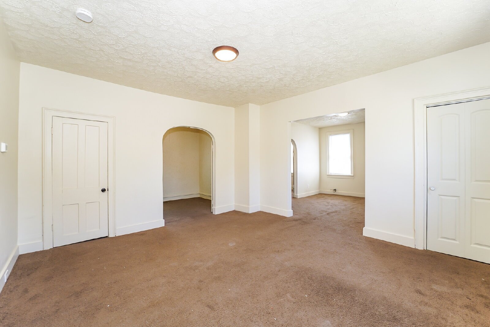 3460 Erin Ave, Cleveland, OH, 44113, US photo 12