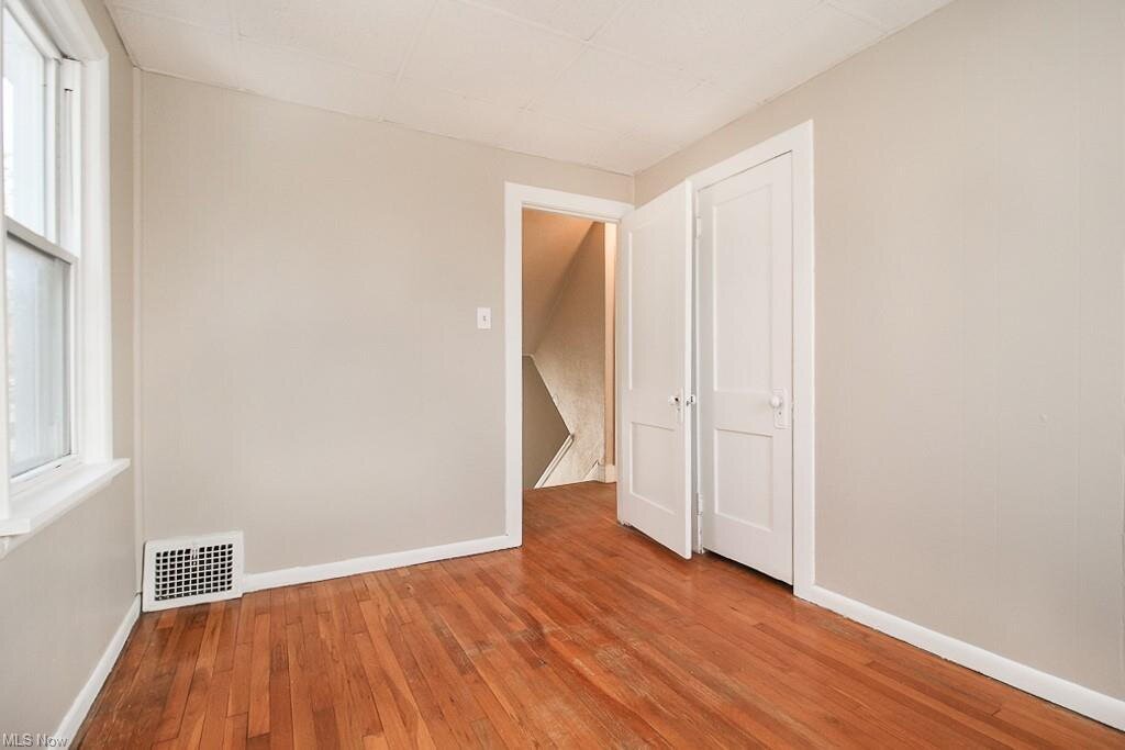 4730 Blythin Rd, Garfield Heights, OH, 44125, US photo 8