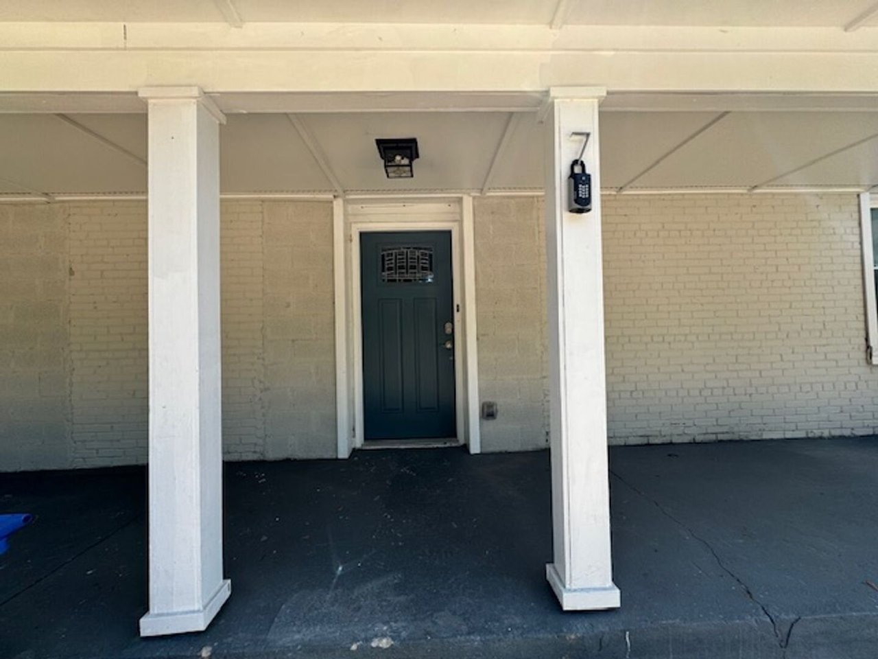 604 E. Iredell Avenue  Unit 7 Mooresville, NC 28115