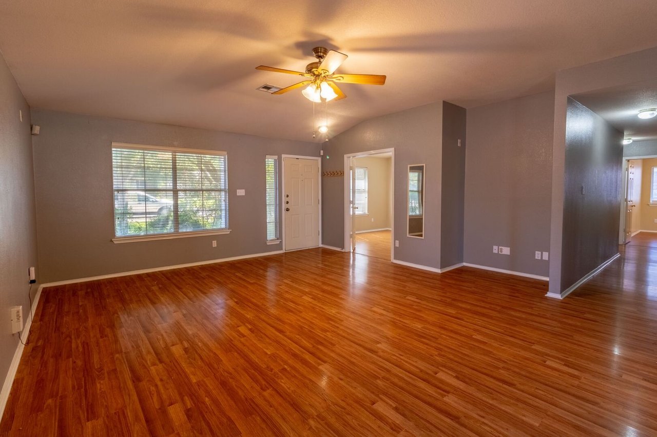 2557 Vernell Way Round Rock, TX 78664