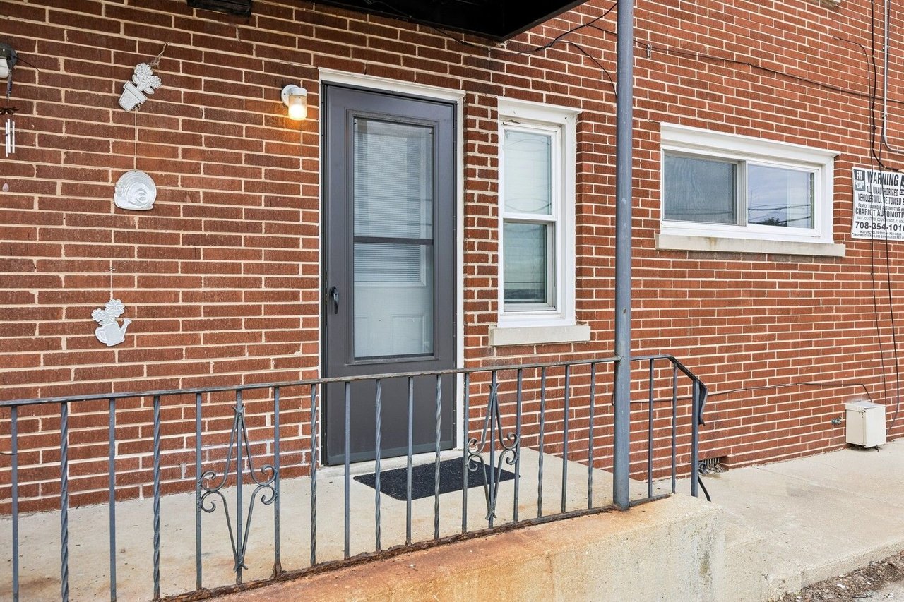 1211 Homestead Road - Unit C LaGrange Park, IL 60526
