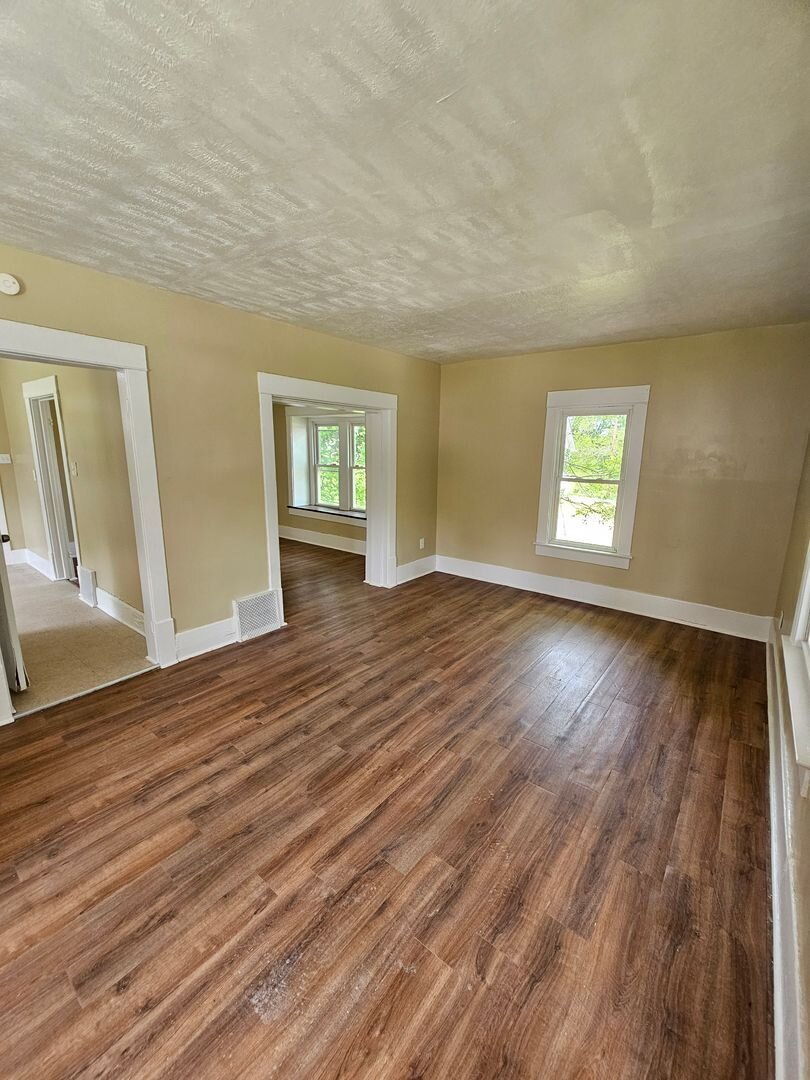 344 Fuller St. Akron, OH 44306
