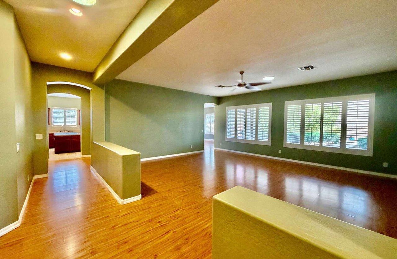 5916 West Fetlock Trail