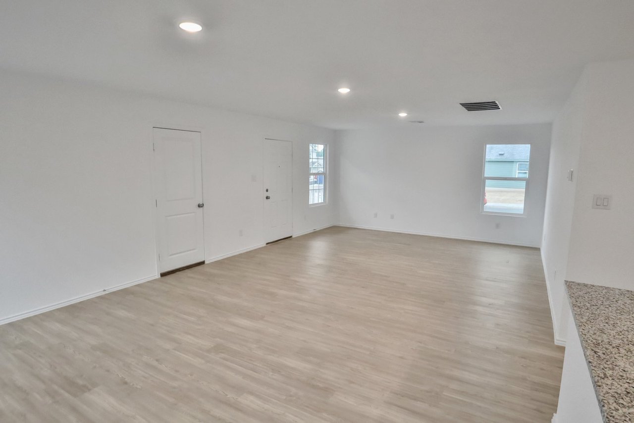 10307 Devon Wheel St