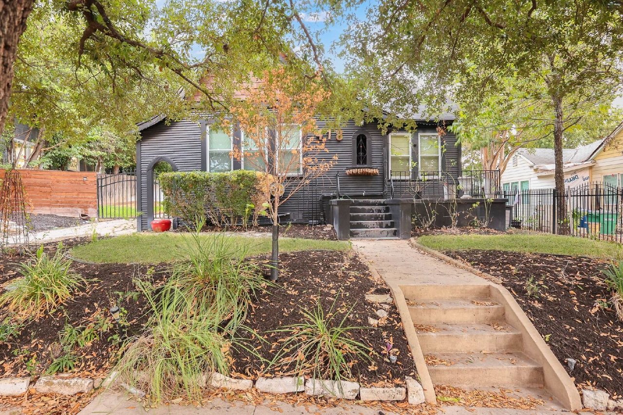 418 W Rosewood Ave