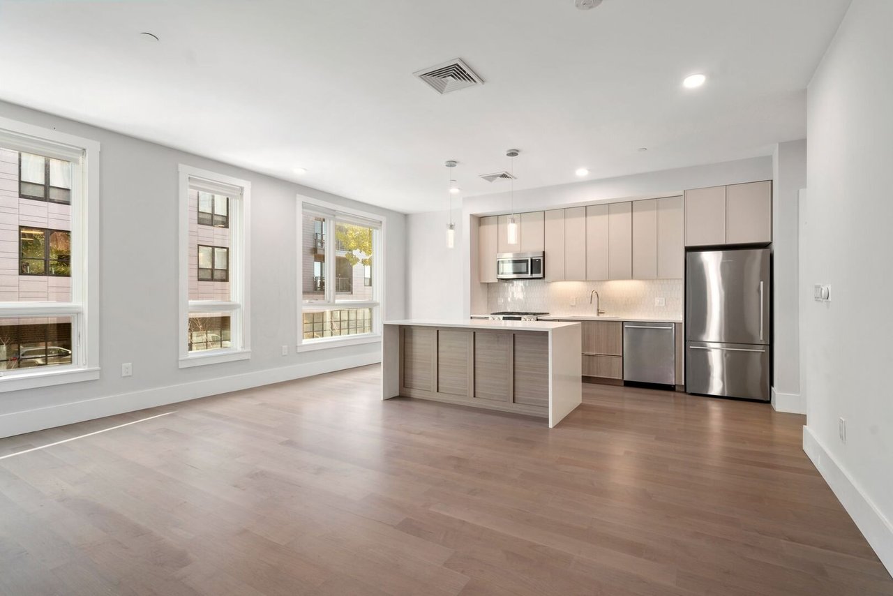 3193 Washington Street 305 Boston, MA 02130