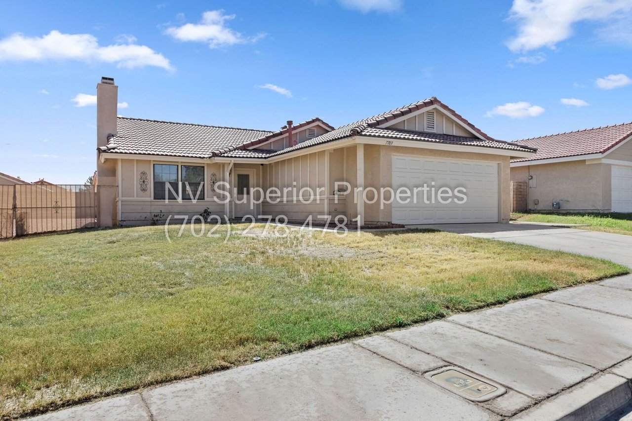 7703 Salishan Drive Las Vegas, NV 89147