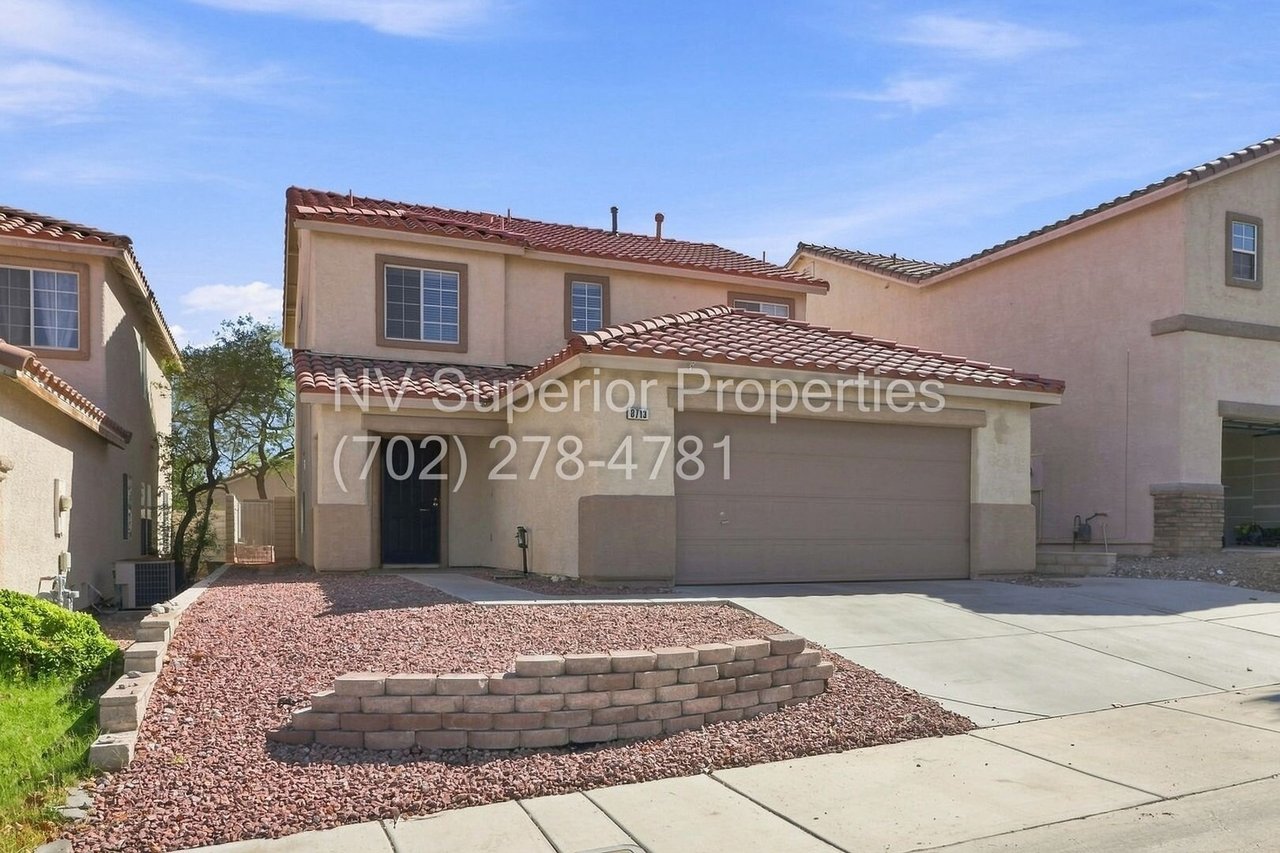 8713 Majestic Pine Avenue Las Vegas, NV 89143