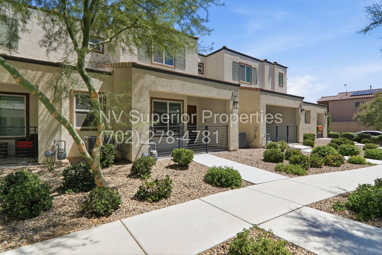 3501 Arcadian King Avenue Las Vegas, NV 89106