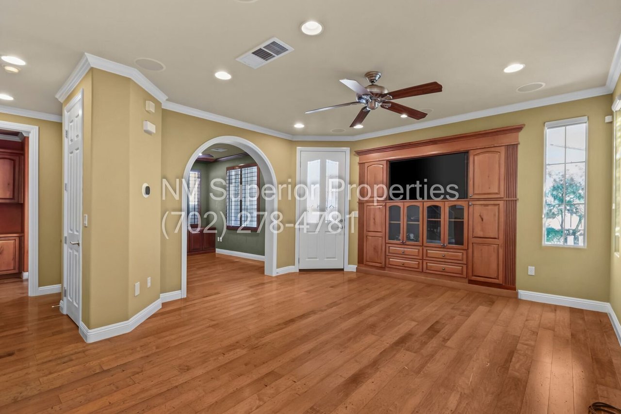 2253 Aragon Canyon Street Las Vegas, NV 89135