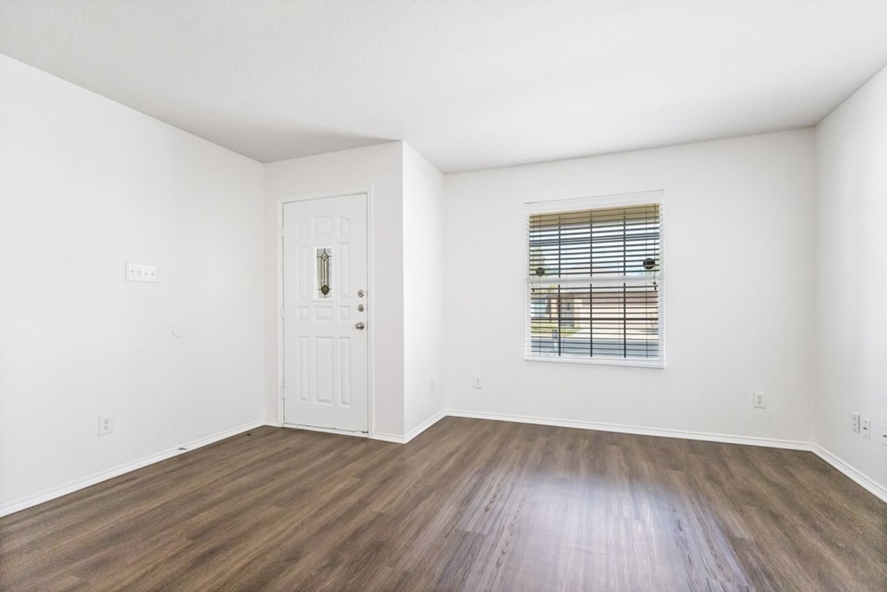 5814 Armstrong Well San Antonio, TX 78249