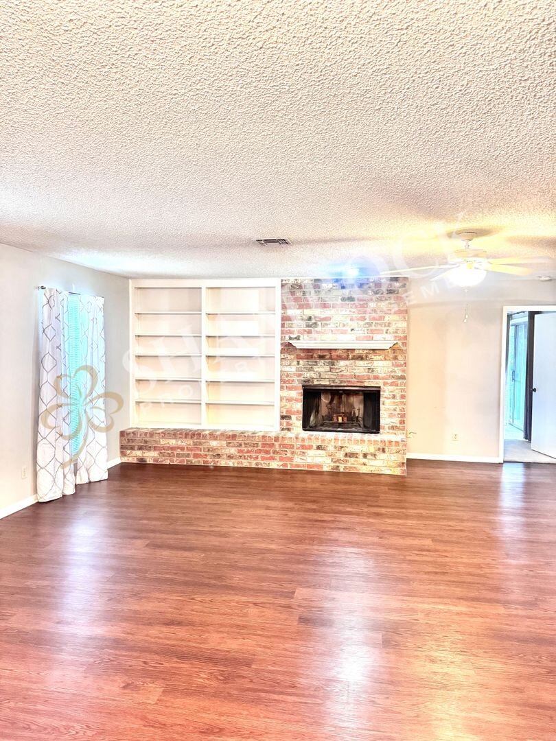 3206 Creekwood Cir Waco, TX 76710