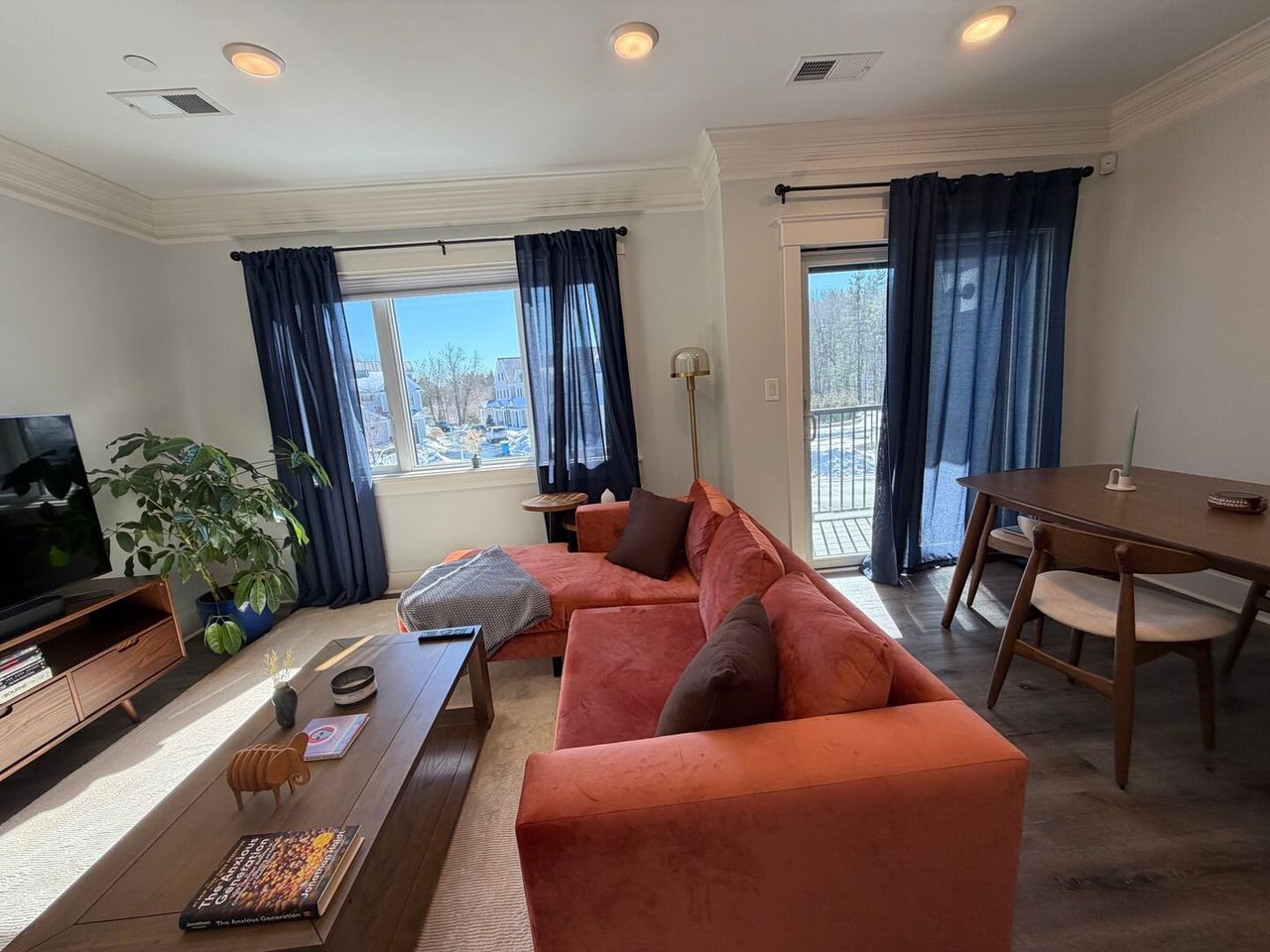 13-18 Hennery Way Unit 17G Medfield, MA 02052