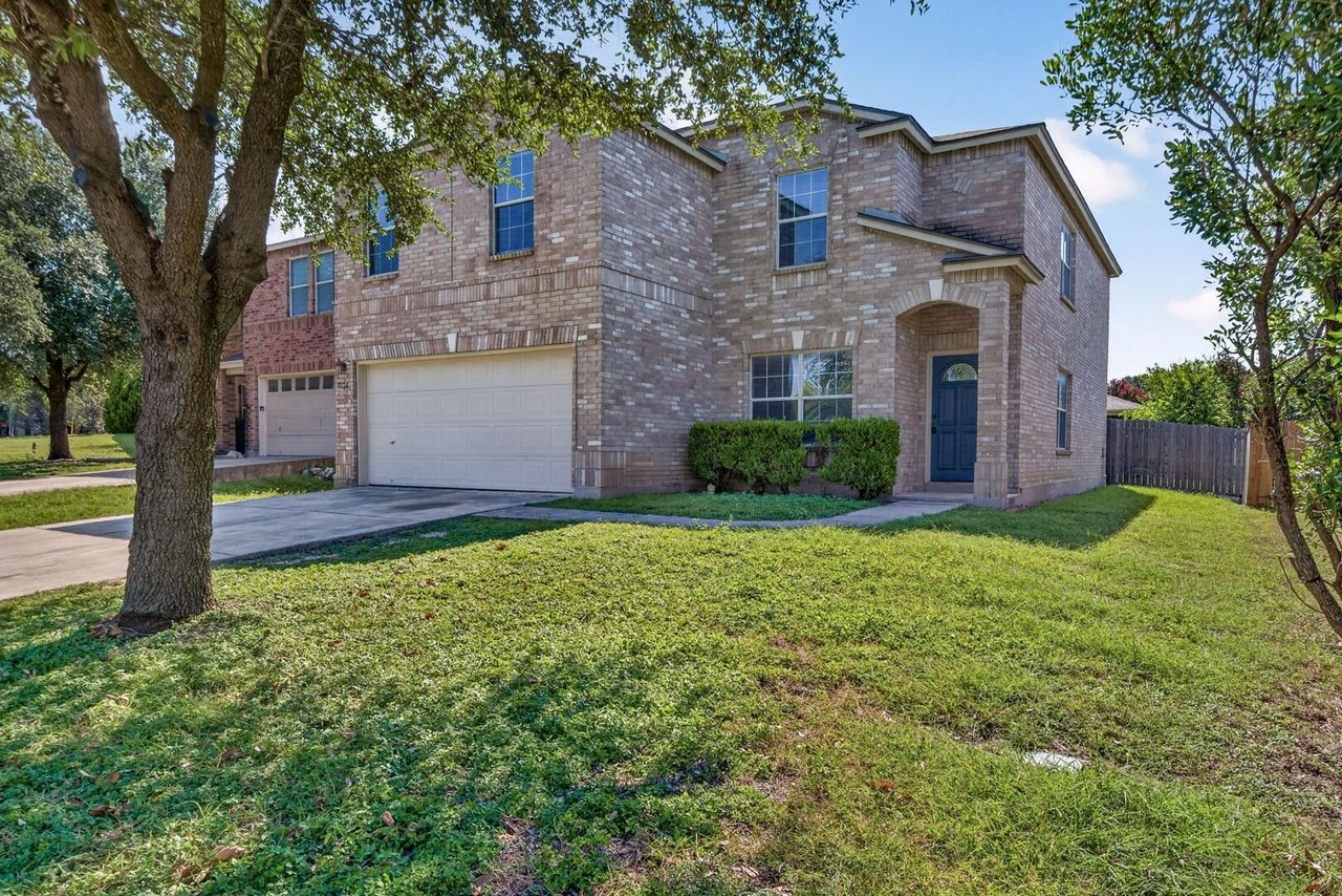 7726 Cavern Hill San Antonio, TX 78254