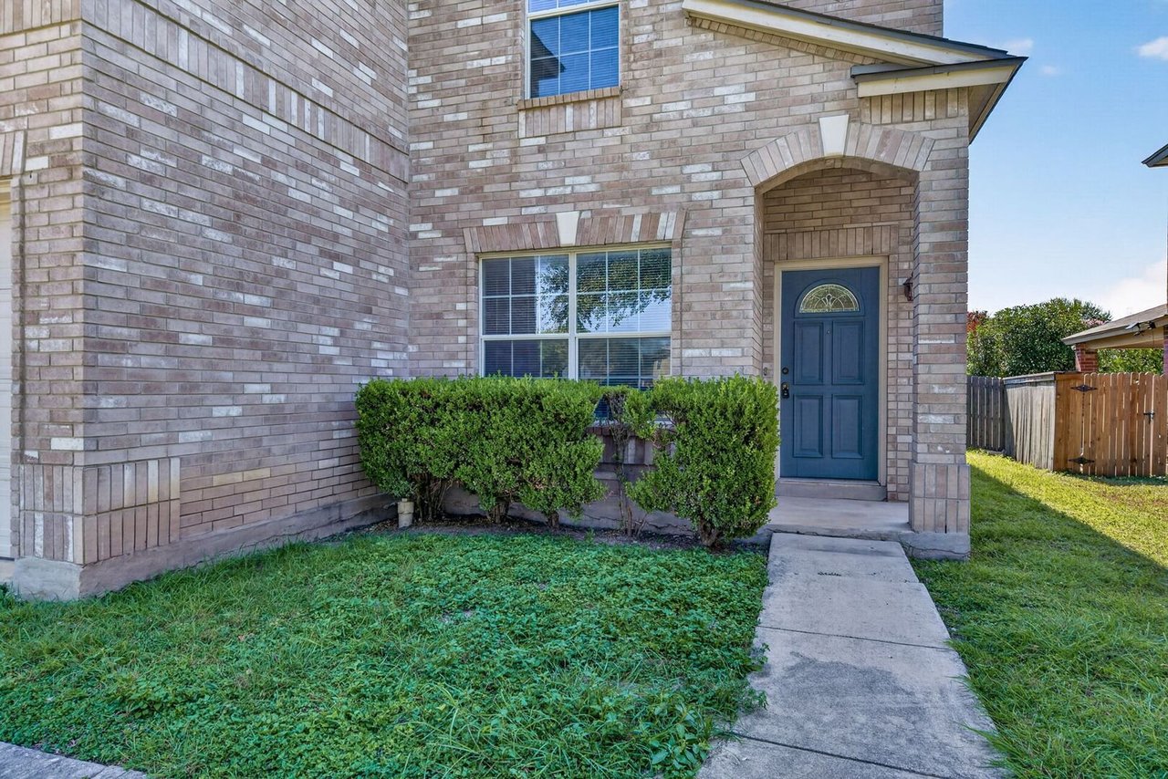 7726 Cavern Hill San Antonio, TX 78254