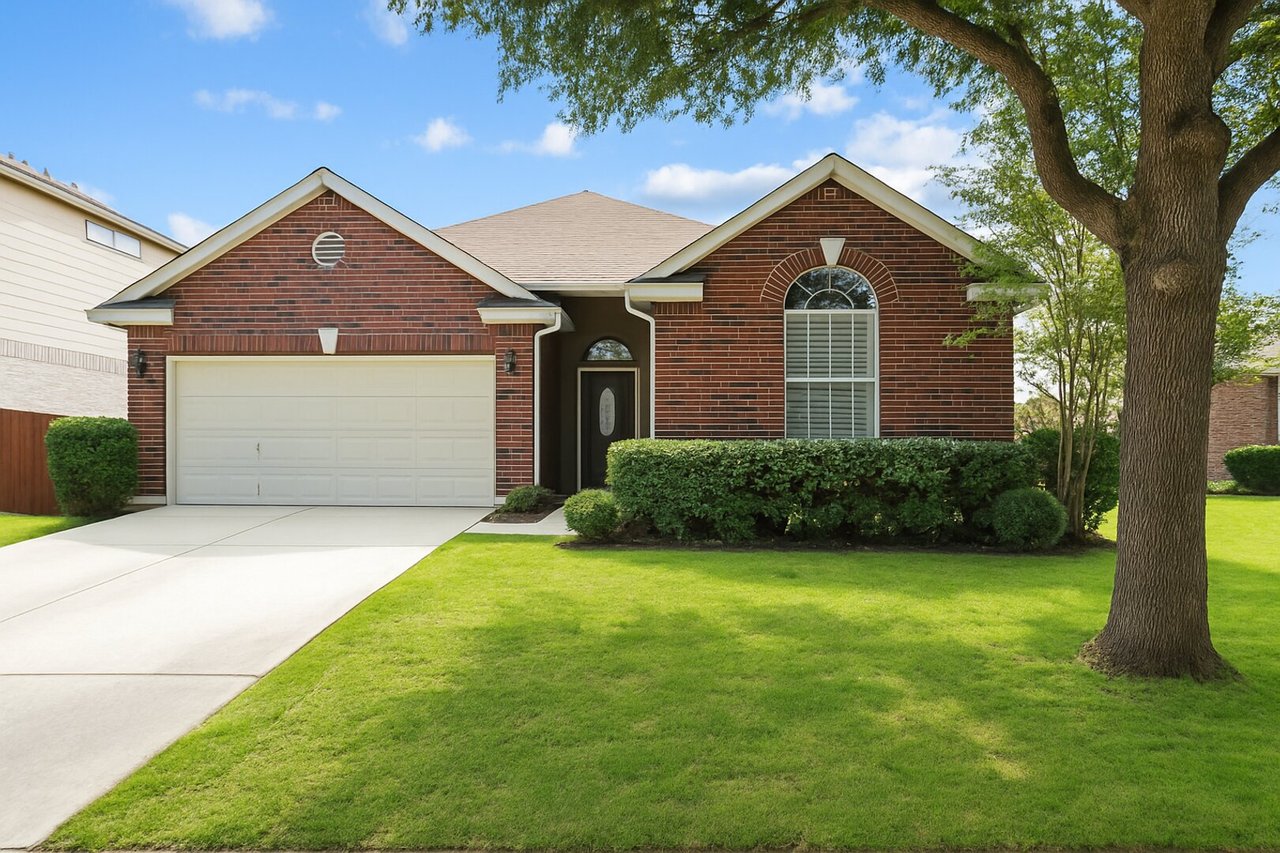 157 Crimson Tree Cibolo, TX 78108
