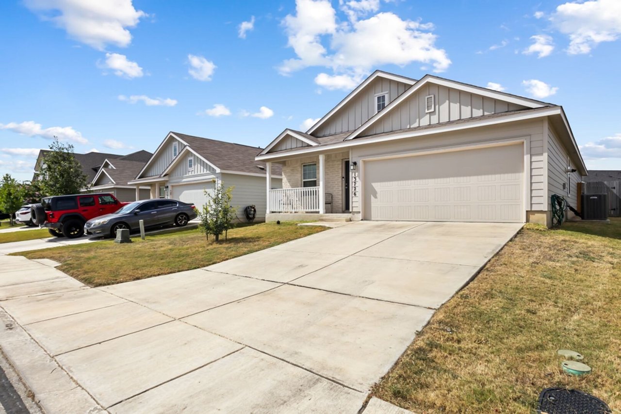 13726 Locklear Way San Antonio, TX 78253