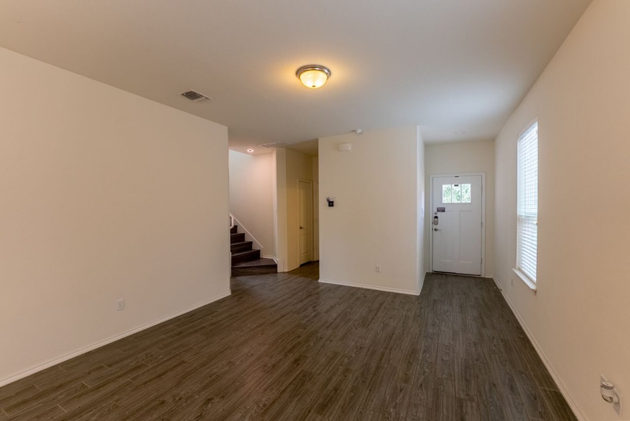 404 Buttercup Creek Blvd #16 Cedar Park, TX 78613