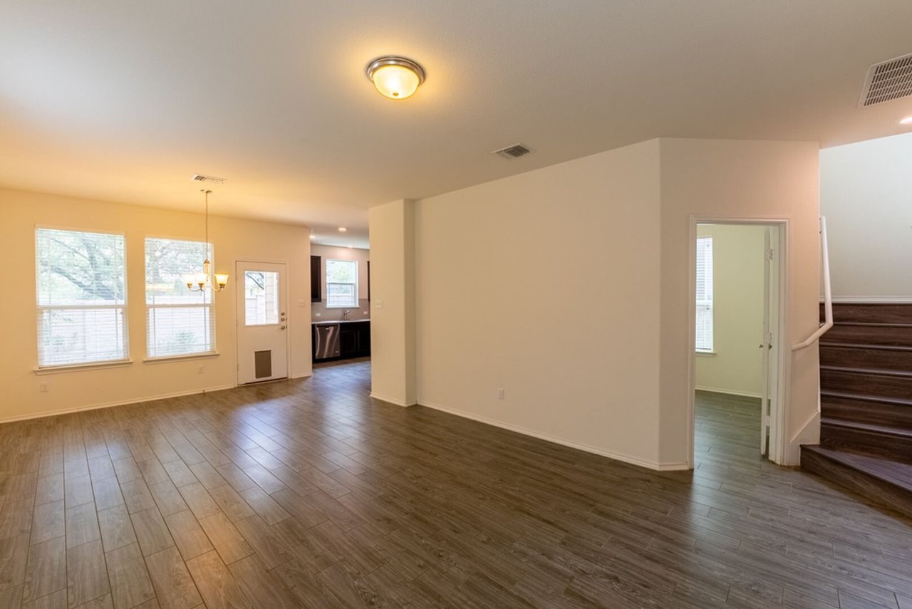 404 Buttercup Creek Blvd #16 Cedar Park, TX 78613
