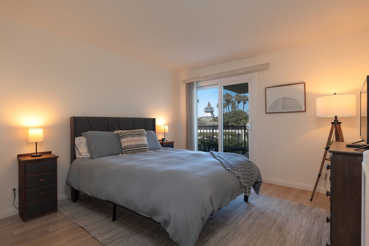 3101 Peninsula Road 108 Oxnard, CA 93035