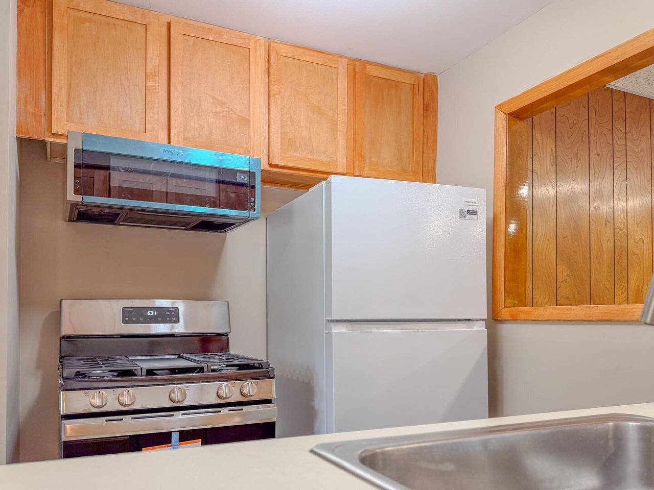 34381 Rosslyn St Westland, MI 48185